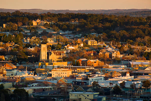 Where to stop overnight between Sydney and Melbourne